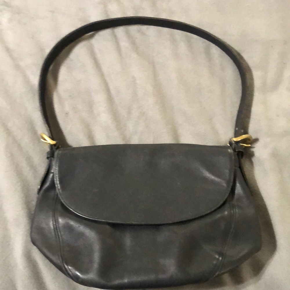 Vintage Black Coach Leather Shoulder Bag